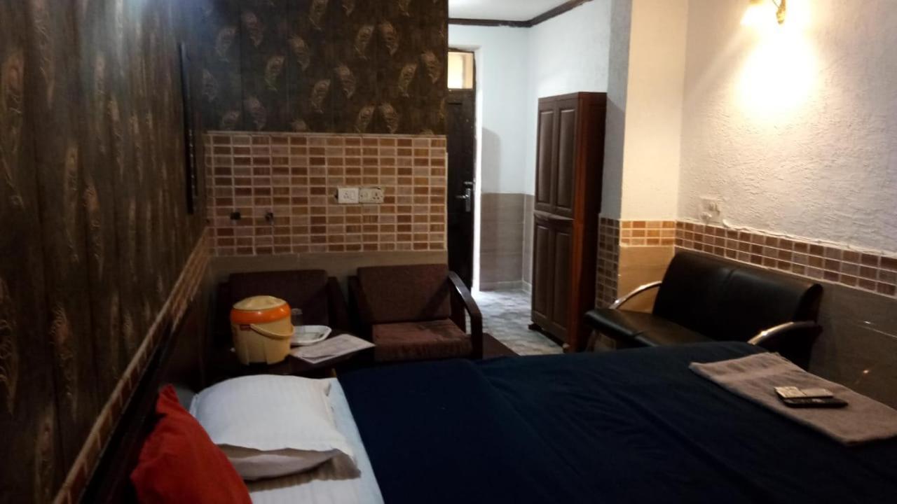 Hotel O Hya'S Homestay Dehradun Exterior photo